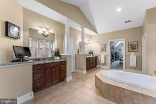 42537 Iron Bit Pl, Chantilly, VA 20152 - Photo 101