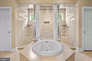 42537 Iron Bit Pl, Chantilly, VA 20152 - Photo 107
