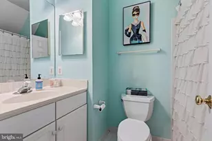 1176 Hawling Pl SW, Leesburg, VA 20175 - Photo 37