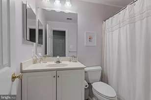 1176 Hawling Pl SW, Leesburg, VA 20175 - Photo 49