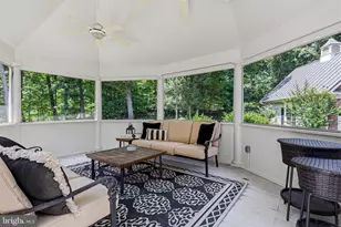 1176 Hawling Pl SW, Leesburg, VA 20175 - Photo 63