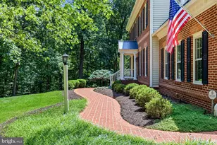 1176 Hawling Pl SW, Leesburg, VA 20175 - Photo 73