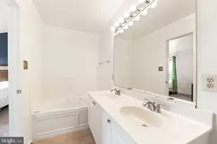 21071 Mossy Glen Terrace, Ashburn, VA 20147 - Photo 39