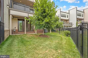 23094 Sullivans Cove Sq, Ashburn, VA 20148 - Photo 53