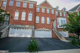 43276 Mitcham Square, Ashburn, VA 20148 - Photo 3