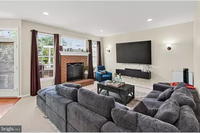 42655 Harris Street, Chantilly, VA 20152 - Photo 25