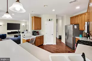 42655 Harris St, Chantilly, VA 20152 - Photo 15
