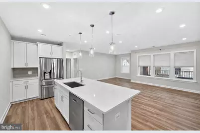 21630 Hawksbill High Circle #204, Sterling, VA 20164 - Photo 3