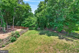 25670 S Village Dr, Chantilly, VA 20152 - Photo 43