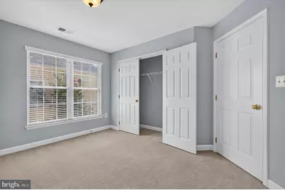 25670 S Village Drive, Chantilly, VA 20152 - Photo 37