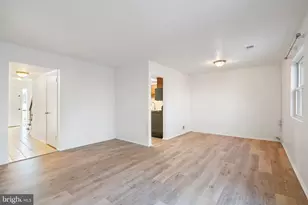 30 Carolina Ct, Sterling, VA 20164 - Photo 7
