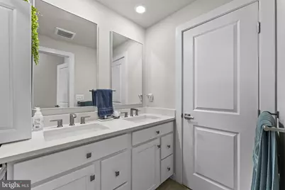 21805 Express Terrace, Ashburn, VA 20147 - Photo 31