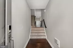 23685 Hopewell Manor Terrace, Ashburn, VA 20148 - Photo 5