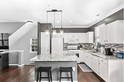 21785 Dragons Green Square #21785, Ashburn, VA 20147 - Photo 17