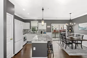 21785 Dragons Green Square, Ashburn, VA 20147 - Photo 13