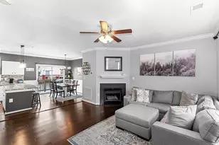 21785 Dragons Green Square, Ashburn, VA 20147 - Photo 9