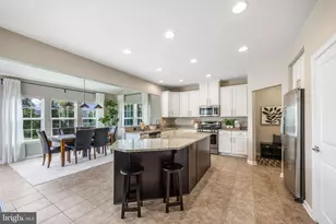 41833 Walden Knoll Ct, Aldie, VA 20105 - Photo 5