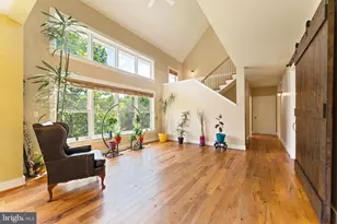 40989 Redwing Song Ln, Lovettsville, VA 20180 - Photo 5