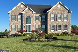 26859 Crusher Dr, Chantilly, VA 20152 - Photo 1