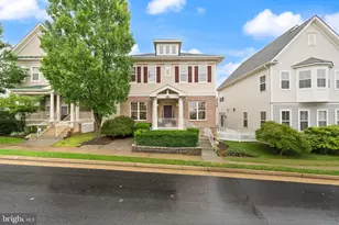 17439 Lethridge Circle, Round Hill, VA 20141 - Photo 3
