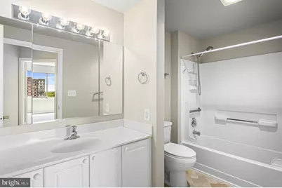 19365 Cypress Ridge Terrace #615, Leesburg, VA 20176 - Photo 23