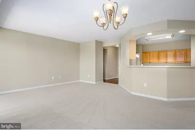 19365 Cypress Ridge Terrace #615, Leesburg, VA 20176 - Photo 5