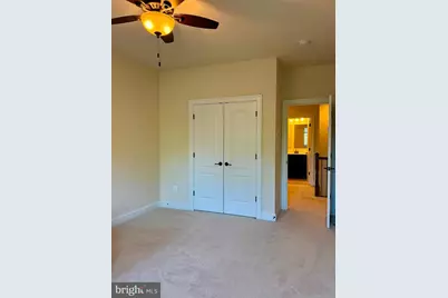 42568 Autumn Glory Terrace #UPPER 2 LEVELS ONLY, Broadlands, VA 20148 - Photo 19