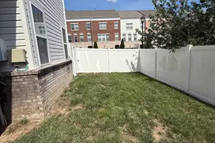 42649 Winter Wind Terrace, Brambleton, VA 20148 - Photo 9