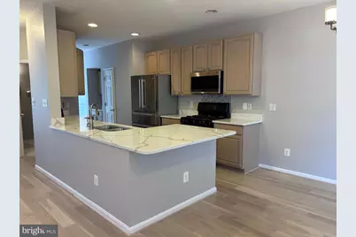 20381 Fallsway Terrace, Sterling, VA 20165 - Photo 3