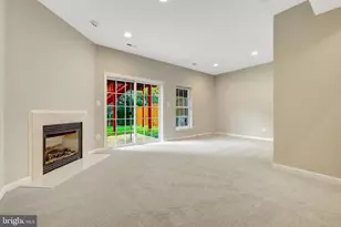 21829 Ladyslipper Sq, Ashburn, VA 20147 - Photo 51