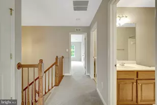 21829 Ladyslipper Sq, Ashburn, VA 20147 - Photo 33