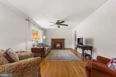 3 S Hughes Street, Hamilton, VA 20158 - Photo 9