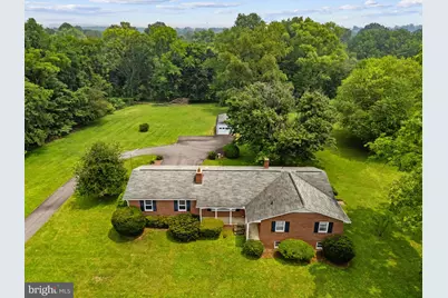 3 S Hughes Street, Hamilton, VA 20158 - Photo 5