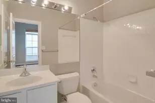 42718 Explorer, Ashburn, VA 20148 - Photo 13