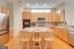 42718 Explorer, Ashburn, VA 20148 - Photo 7