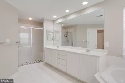 42718 Explorer, Ashburn, VA 20148 - Photo 19