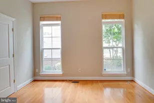 42718 Explorer, Ashburn, VA 20148 - Photo 11