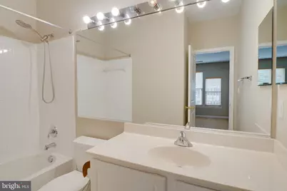 42718 Explorer, Ashburn, VA 20148 - Photo 25
