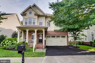 42718 Explorer, Ashburn, VA 20148 - Photo 1