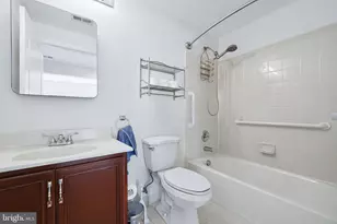 43411 Briar Creek Terrace, Ashburn, VA 20147 - Photo 55