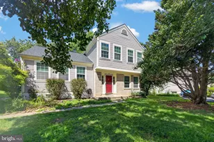 8 Worthington Ct, Sterling, VA 20165 - Photo 1