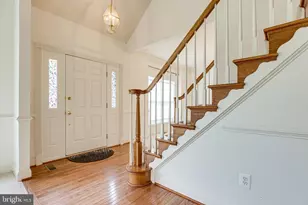 25634 Creek Run Terrace, Chantilly, VA 20152 - Photo 3