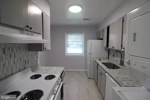 311 Rock Spring Dr SW, Leesburg, VA 20175 - Photo 5