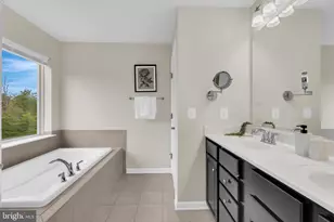 25284 Arrowroot Terrace, Chantilly, VA 20152 - Photo 19