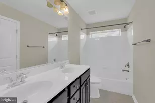 25284 Arrowroot Terrace, Chantilly, VA 20152 - Photo 27
