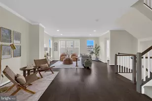 25284 Arrowroot Terrace, Chantilly, VA 20152 - Photo 3