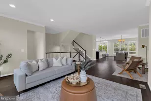 25284 Arrowroot Terrace, Chantilly, VA 20152 - Photo 5