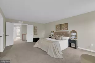 25284 Arrowroot Terrace, Chantilly, VA 20152 - Photo 17
