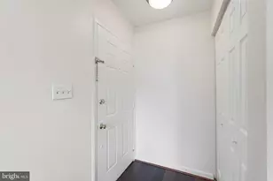 116 Westwick Ct, Sterling, VA 20165 - Photo 13