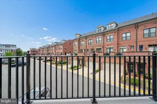 200 Murdoch Square SE, Leesburg, VA 20175 - Photo 39